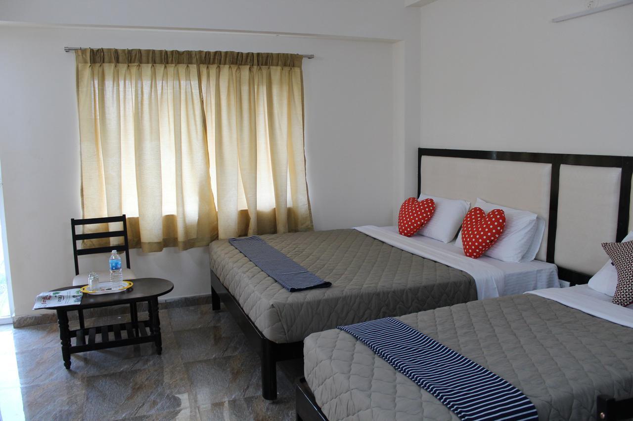 Hotel Jaidharshini Palace Kumbakonam Dış mekan fotoğraf
